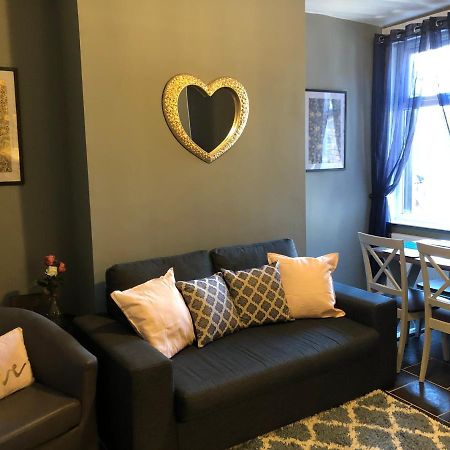 3. Stylish Private Double Room Near Manchester City Centre Exterior foto